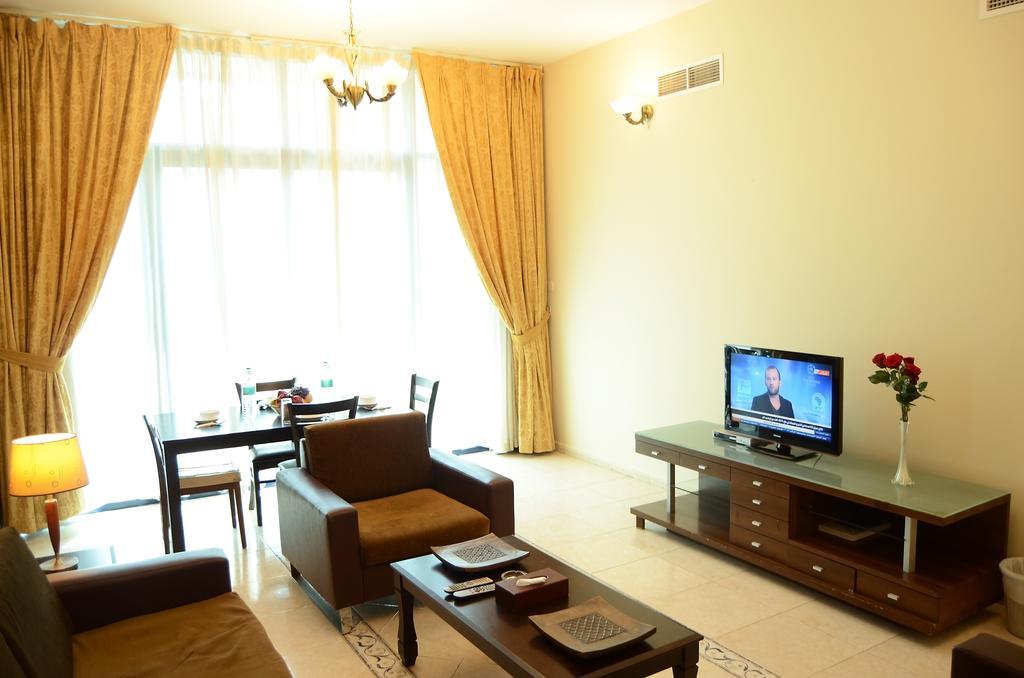 Arcadia Hotel Suites Schardscha Exterior foto