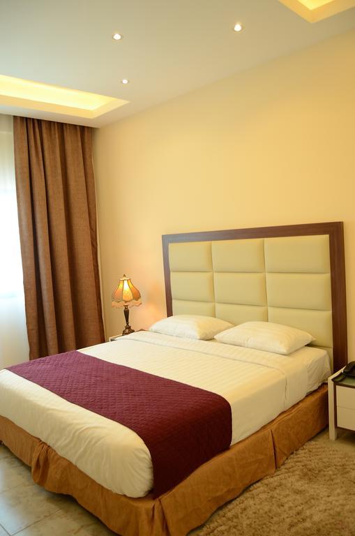 Arcadia Hotel Suites Schardscha Exterior foto